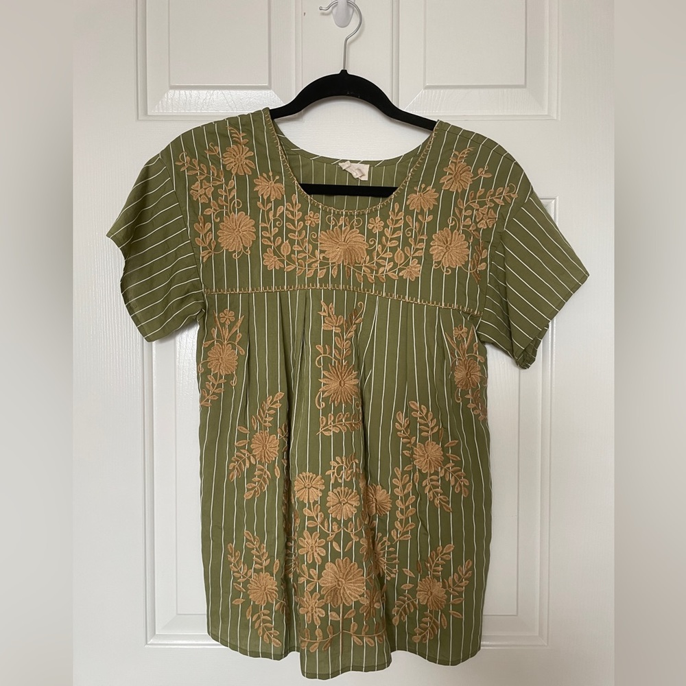 Layerz Clothing Embroidered Shortsleeved Top